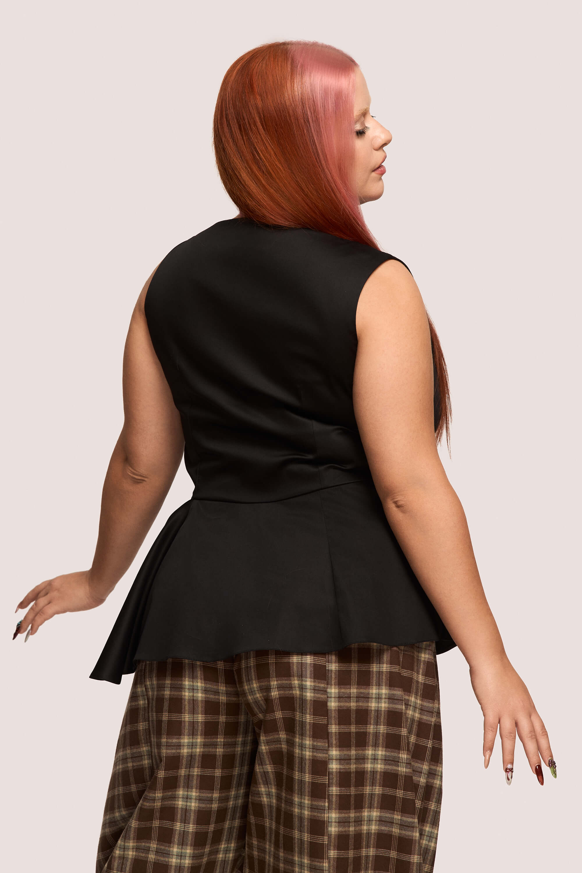 Winter 2025 Invisibility Blues Sleeveless Shirt In Raven 6 Invisibility Blues Sleeveless Shirt In Raven Designed for the moments you don’t post, made to accompany you through years, not seasons.