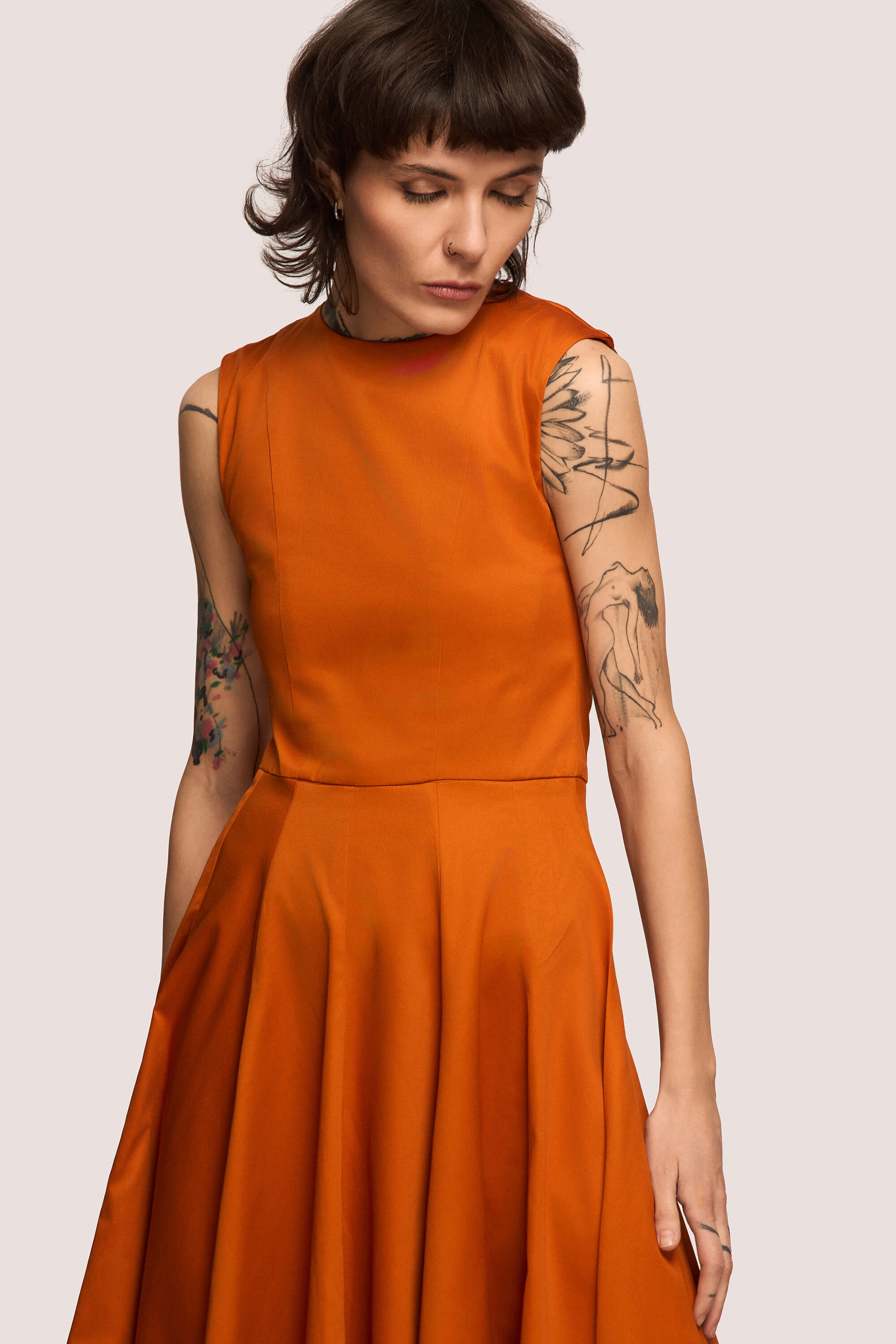 Winter 2025 Sister Outsider Tailored Dress In Marigold 2 Sister Outsider Tailored Dress In Marigold Sister Outsider tailored dress in marigold Designed not as occasionwear, but to serve as an everyday ceremony. For days when you are choosing yourself. For the person you’ve grown into and the one you’re still becoming.